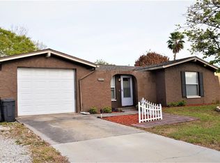 9034 Crabtree Ln, Port Richey, FL 34668