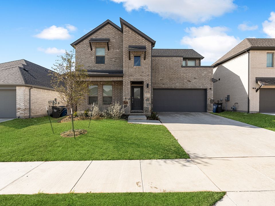 1st image of 4920 Pebblewood Dr