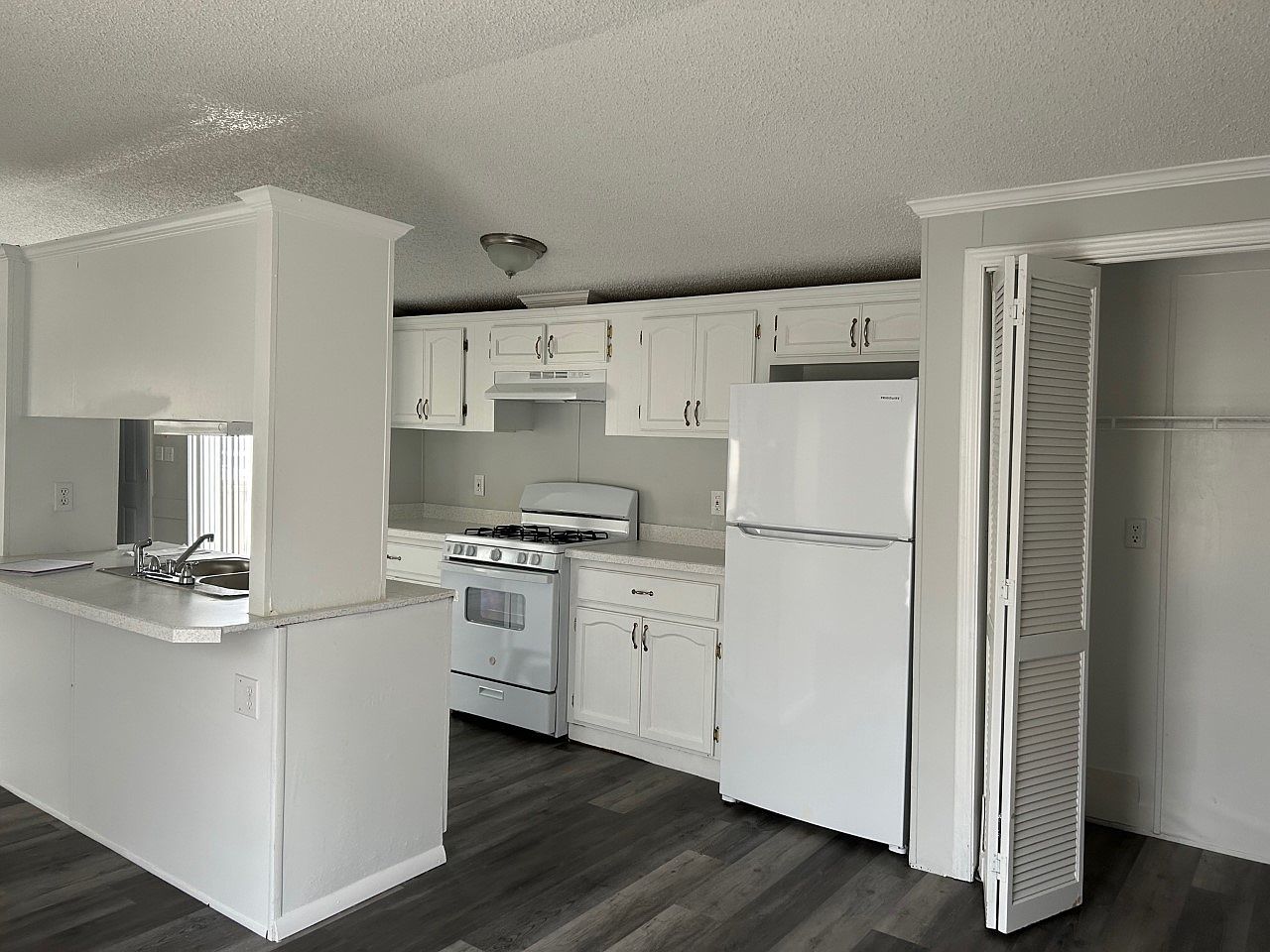 3323 Iowa St 536, Lawrence, KS 66046 Zillow