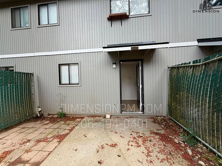 Olympia Townhouses — Photo 14