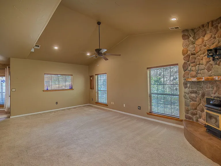 111 Coker Ln — Photo 50