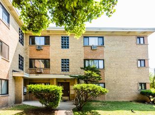 6401 N Damen Ave APT 1A, Chicago, IL 60645