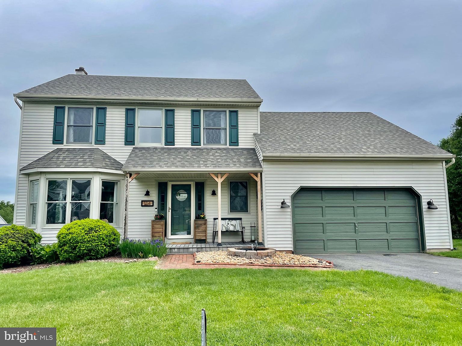 114 N Kelly Dr, Birdsboro, PA 19508 Zillow