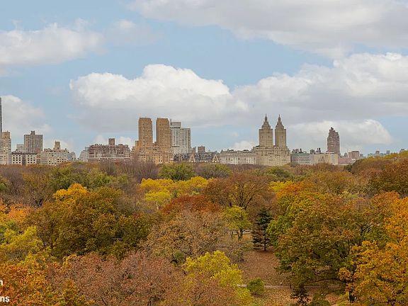 4th image of 1 E 66th St APT 12D