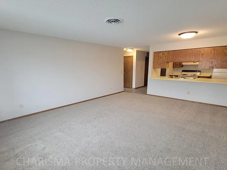Alvine Properties — Photo 10