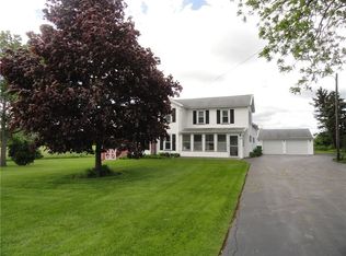 145 Ward Hill Rd, Henrietta, NY 14467