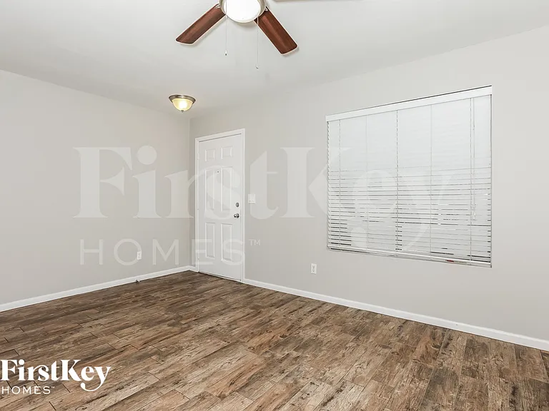 30492 N Appalachian Trl — Photo 3