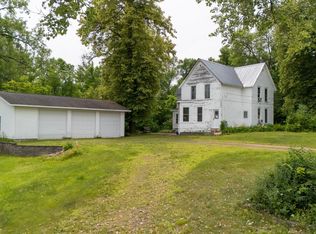 305 Lark St, Sandstone, MN 55072