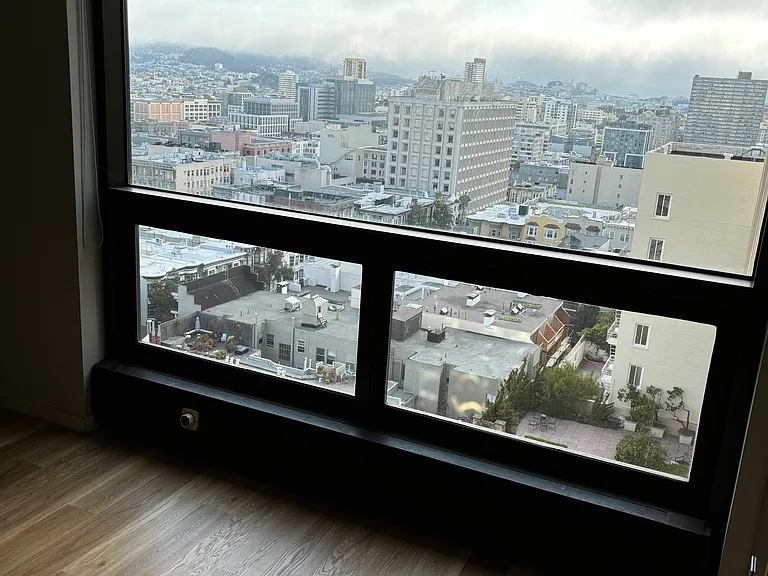 1177 California St #911 — Photo 2