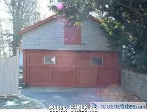 2nd image of 31 Powerhouse Rd