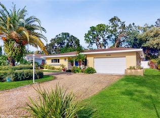 1330 Robin Rd S, Saint Petersburg, FL 33707