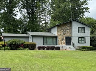 4036 Winding Valley Dr SE, Smyrna, GA 30082