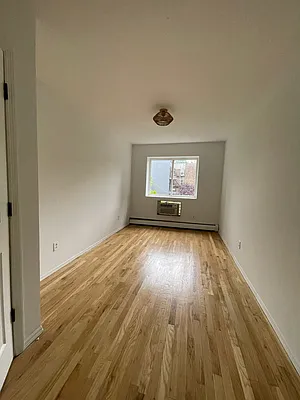 Rented by Aron Fried, LREB | media 11