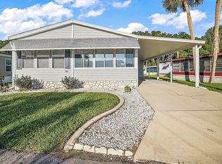 12A Cocos Plumosa Dr, Eustis, FL 32726