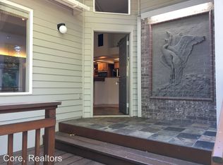 17626 S Holly Ln, Oregon City, OR 97045
