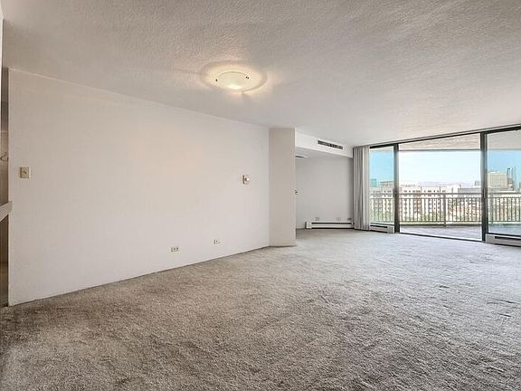 5th image of 550 E 12th Ave APT 1010