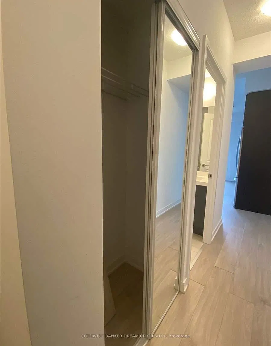 2 bed, $2,600 — Photo 3