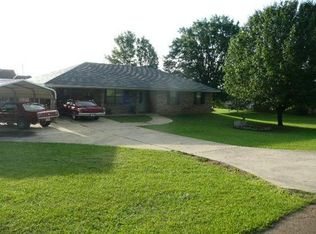 406 Massey Cv, Carthage, MS 39051