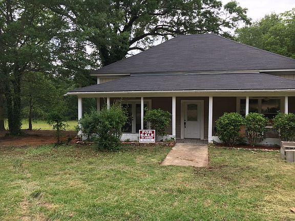 3rd image of 134 Shady Hill Dr