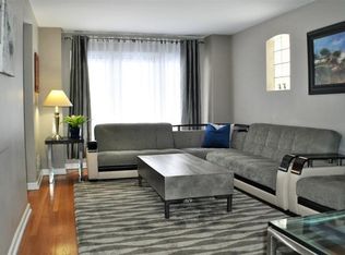 2716 W Gregory St #1, Chicago, IL 60625