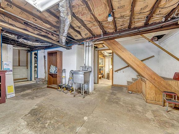 39th image of this home