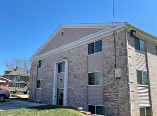 151 N 41st St #102, Omaha, NE 68131