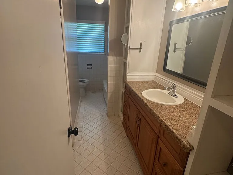 1217 SE Greystone Ave — Photo 9