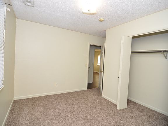 4th image of 4524 Bonnell Dr NW APT A