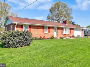 575 Warm Spring Rd, Chambersburg, PA 17202