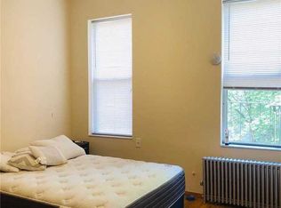2419 Steinway St, Astoria, NY 11103