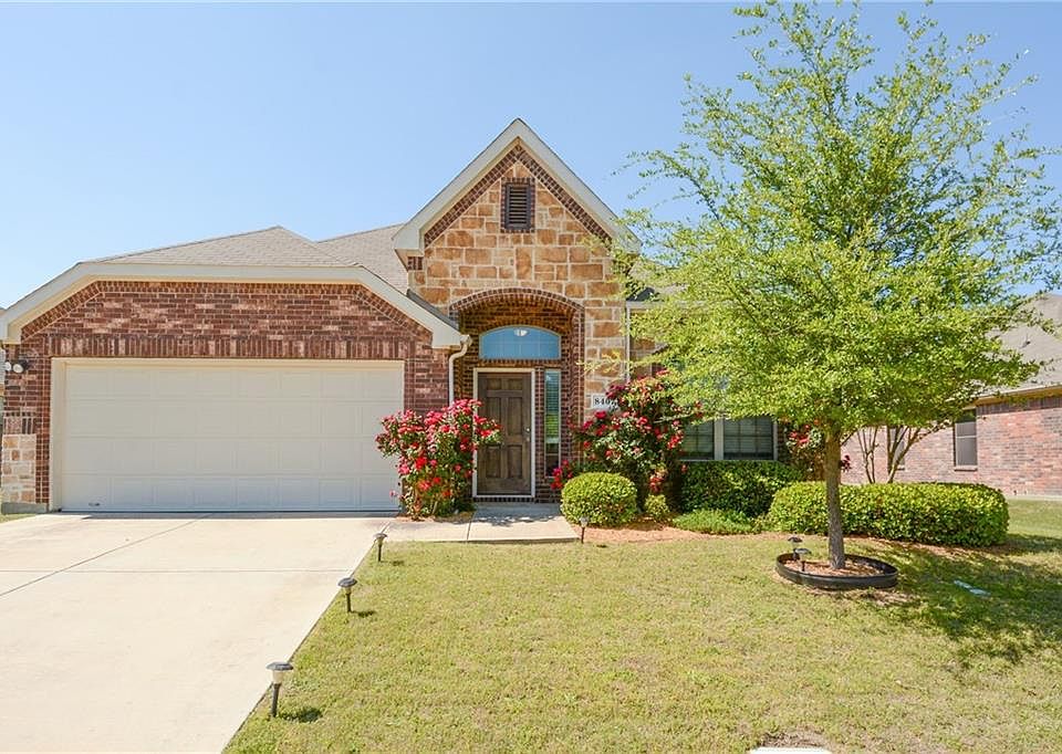 1st image of 8407 Deep Haven Dr