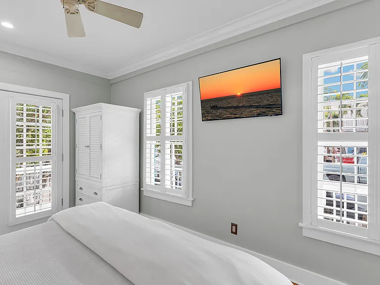 717 Southard St #A — Photo 16