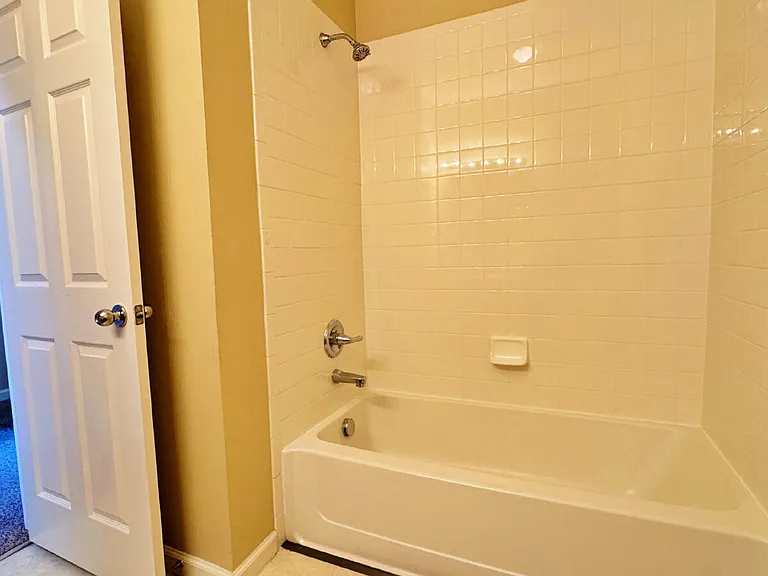 14891 E Centrepoint Dr #E — Photo 12
