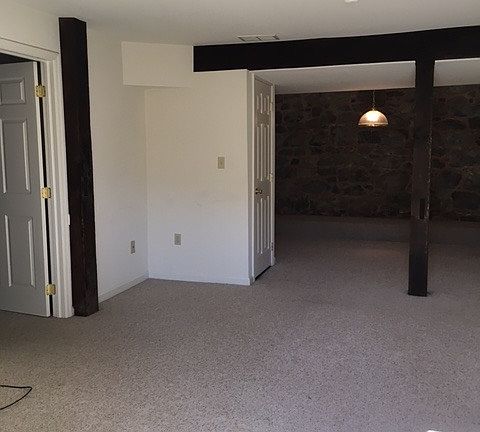 4th image of 2226 Northwood Ave APT 8