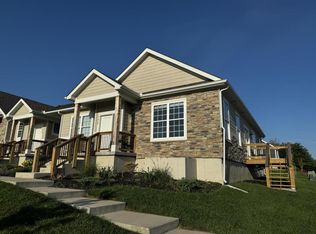 7423 W 158th Ter, Overland Park, KS 66223