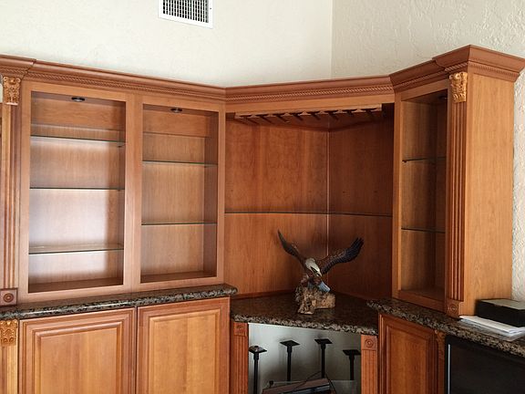 4th image of 5223 SW 20th Pl