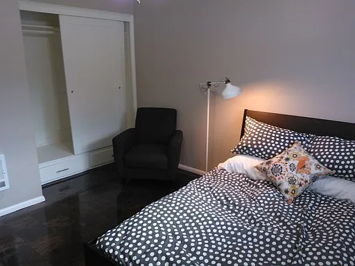 Prospect Court — Photo 9
