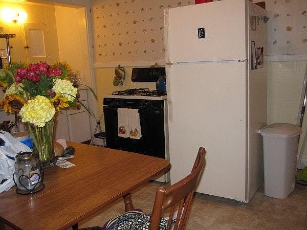 1st image of 89 Greenwood St #2