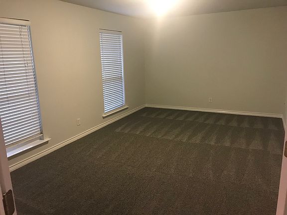 5th image of 3401 Hampshire Dr
