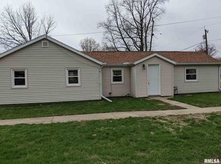 302 S Elm St, Elmwood, IL