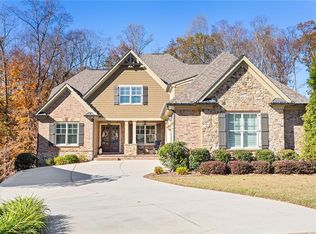 2559 Rock Maple Dr, Braselton, GA 30517