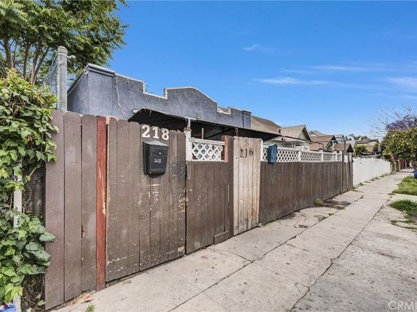 216 E 54th St