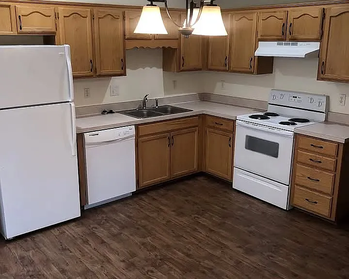 3125 S Cedar Crest Ct — Photo 5