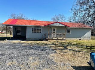 110 S Cottage St, Coalgate, OK 74538