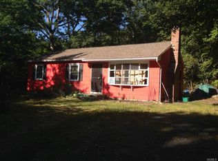 93 Greenwood Rd N, Wurtsboro, NY 12790