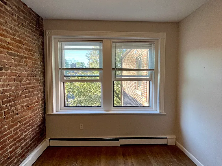 13 Stearns Rd #4 — Photo 14