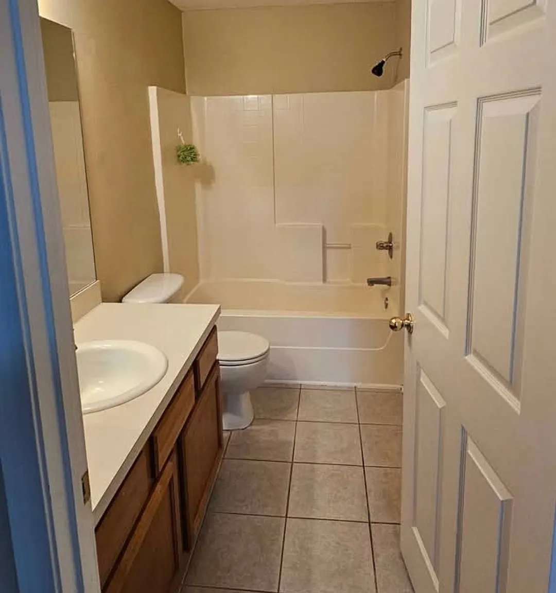 2 bed, 1118 sqft, $1,500 — Photo 4