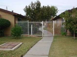 20923 Gault St, Canoga Park, CA 91303