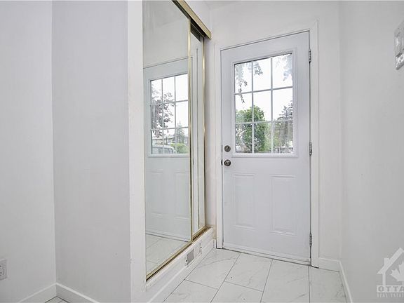 3rd image of 1944 Garden Park Ln