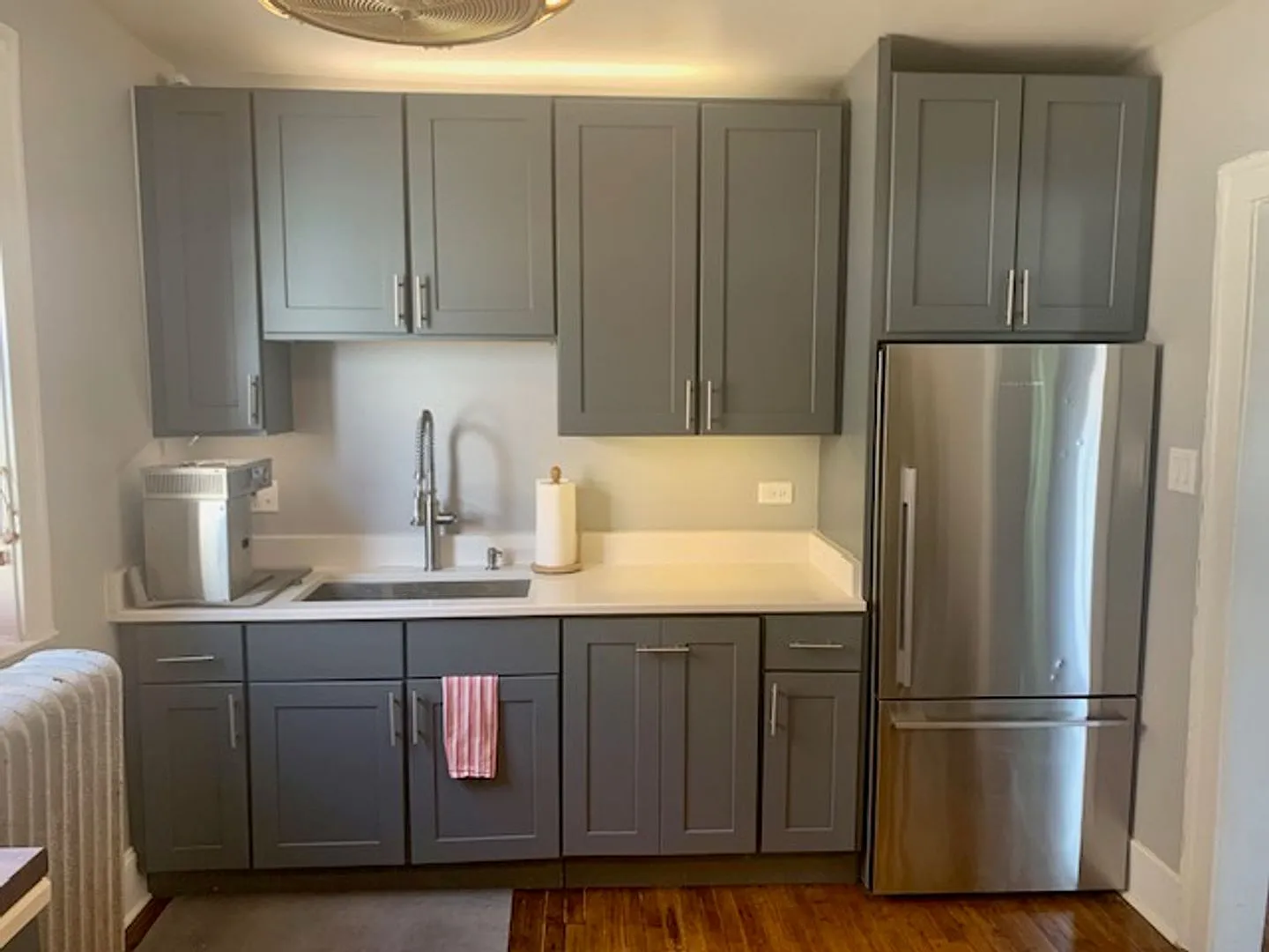 2439 West Gunnison Street — Photo 2